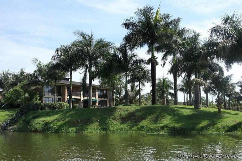สเปเคอ รีสอร์ต มูนิออนโย Hotel Munyonyo ภายนอก รูปภาพ
