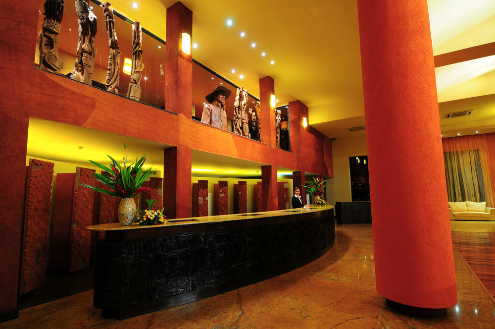 สเปเคอ รีสอร์ต มูนิออนโย Hotel Munyonyo ภายนอก รูปภาพ